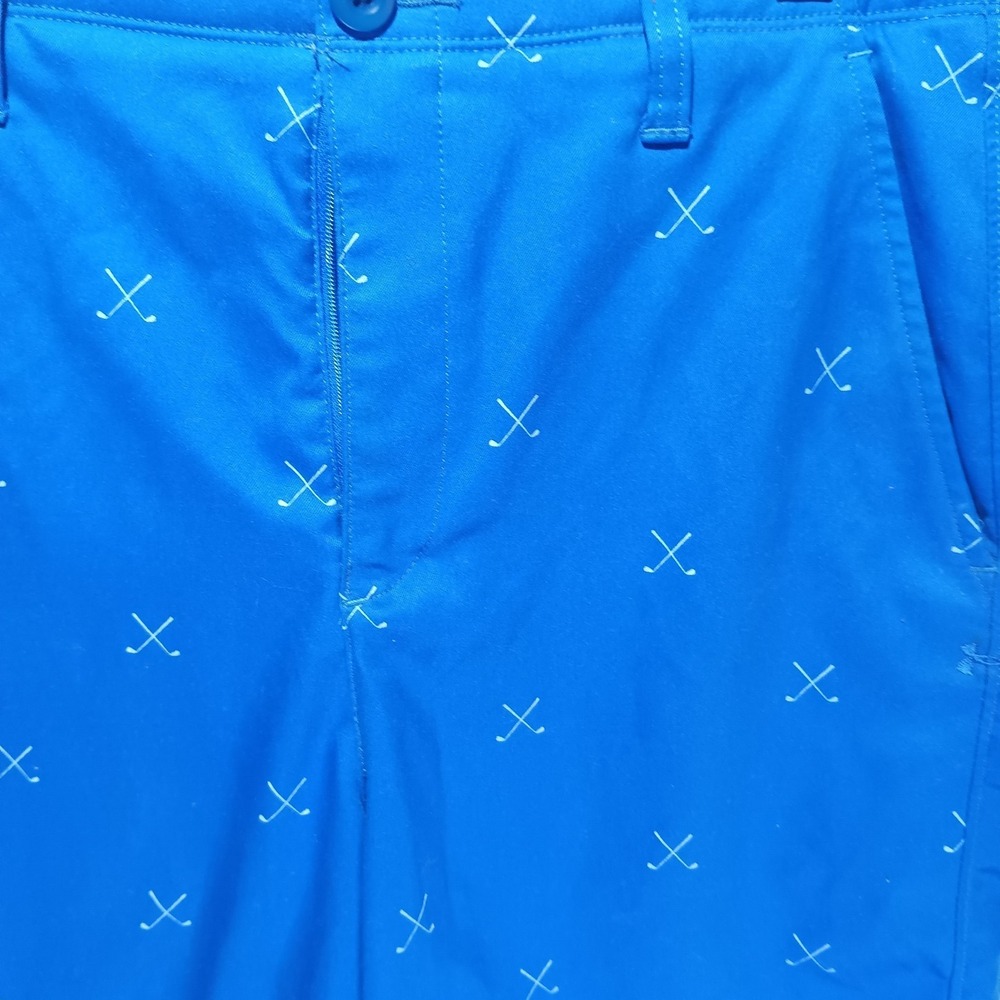 Under Armour Boys Size 20 Men's 30.‎ Blue Golf Club Pattern. Loose Fit Heat Gear